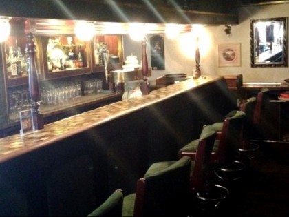 照片: Pub Cafe